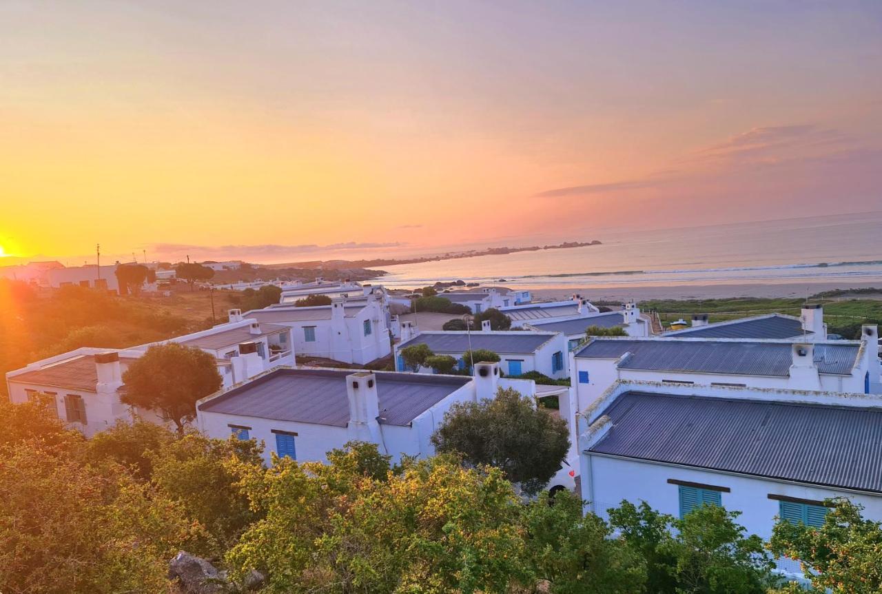 Flamink Beach View Cottage In Патерностер Екстериор снимка